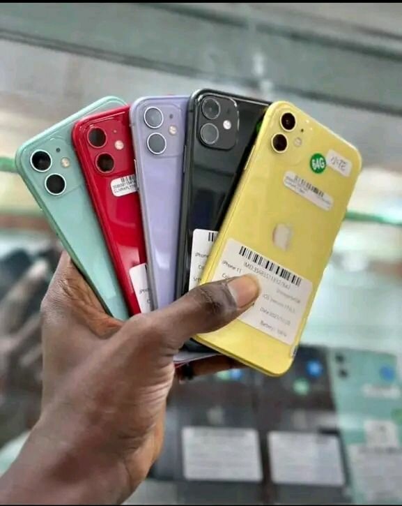 Apple iPhone 11  casi neuf