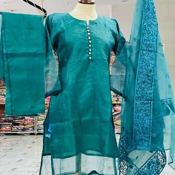 Ladies suit
