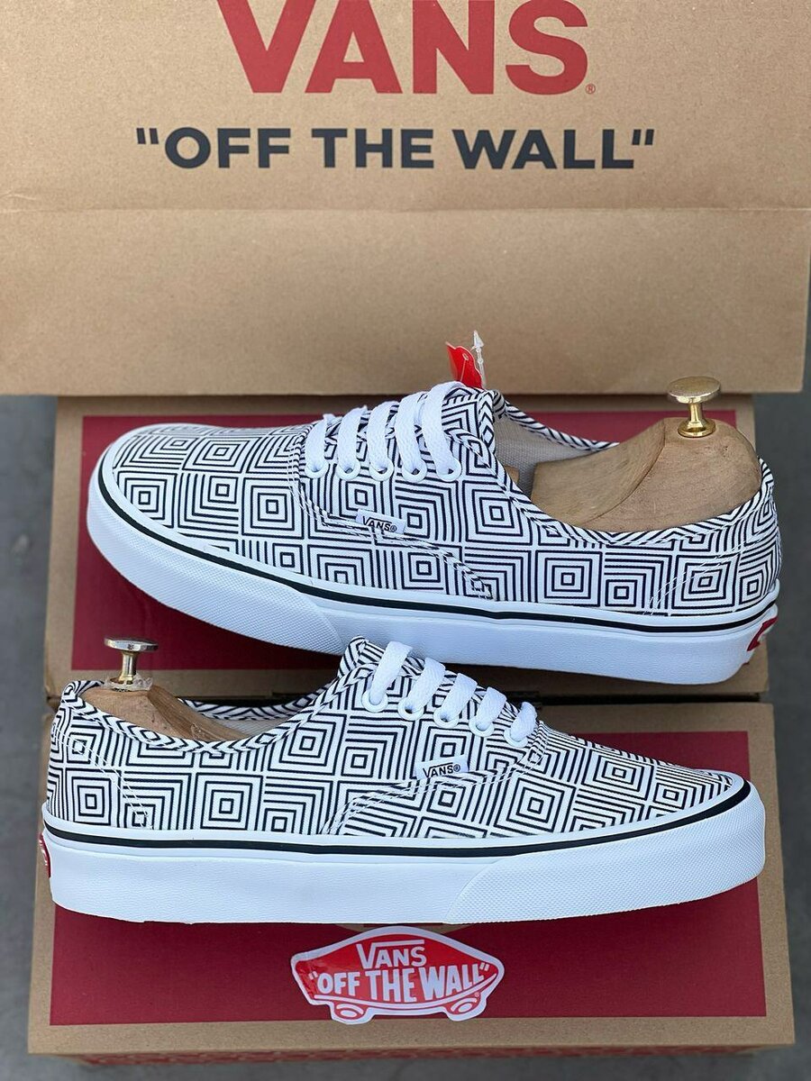 Van's authentic velours