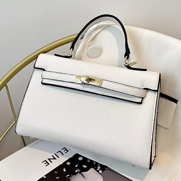 CUTE BAG
