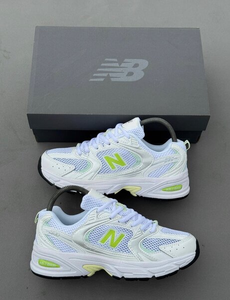 Sneakers New Balance modernes