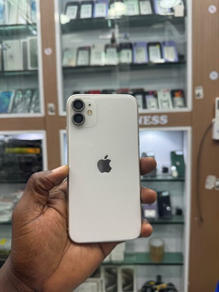 11 simple 64Go tout est ok