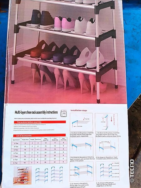 Étagère à chaussures multi-niveaux