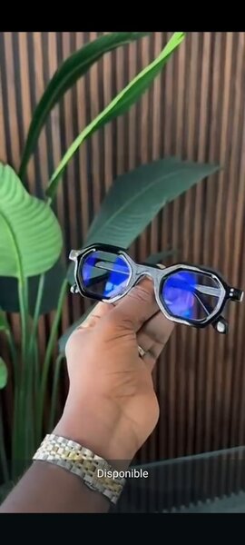 Lunettes de soleil rétro