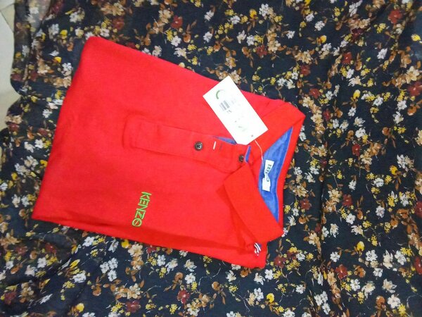 Polo rouge élégant Homme/Femme