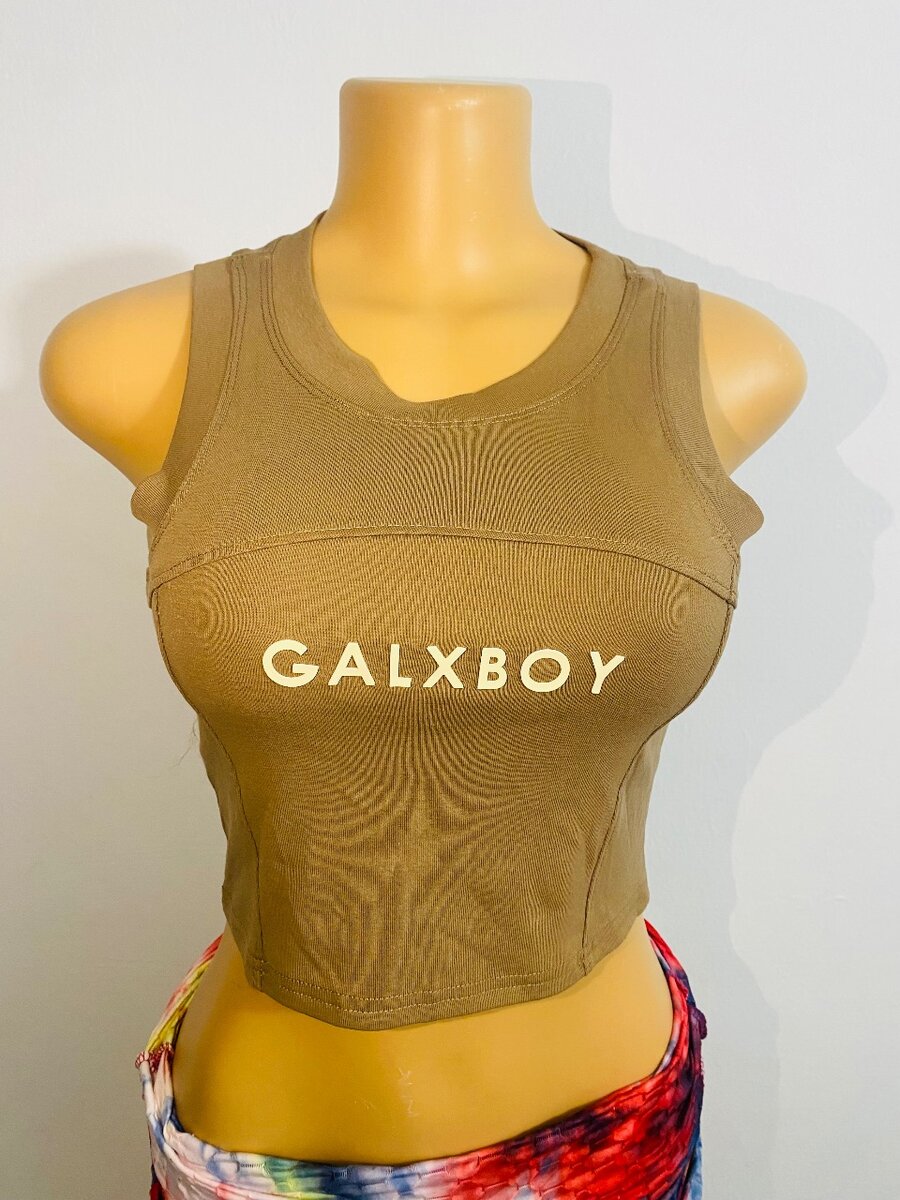 Lot de débardeurs stylés