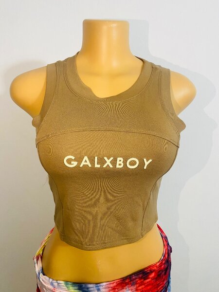 Lot de débardeurs stylés