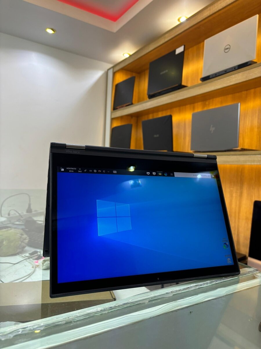 *LENOVO THINKPAD x380 YOGA