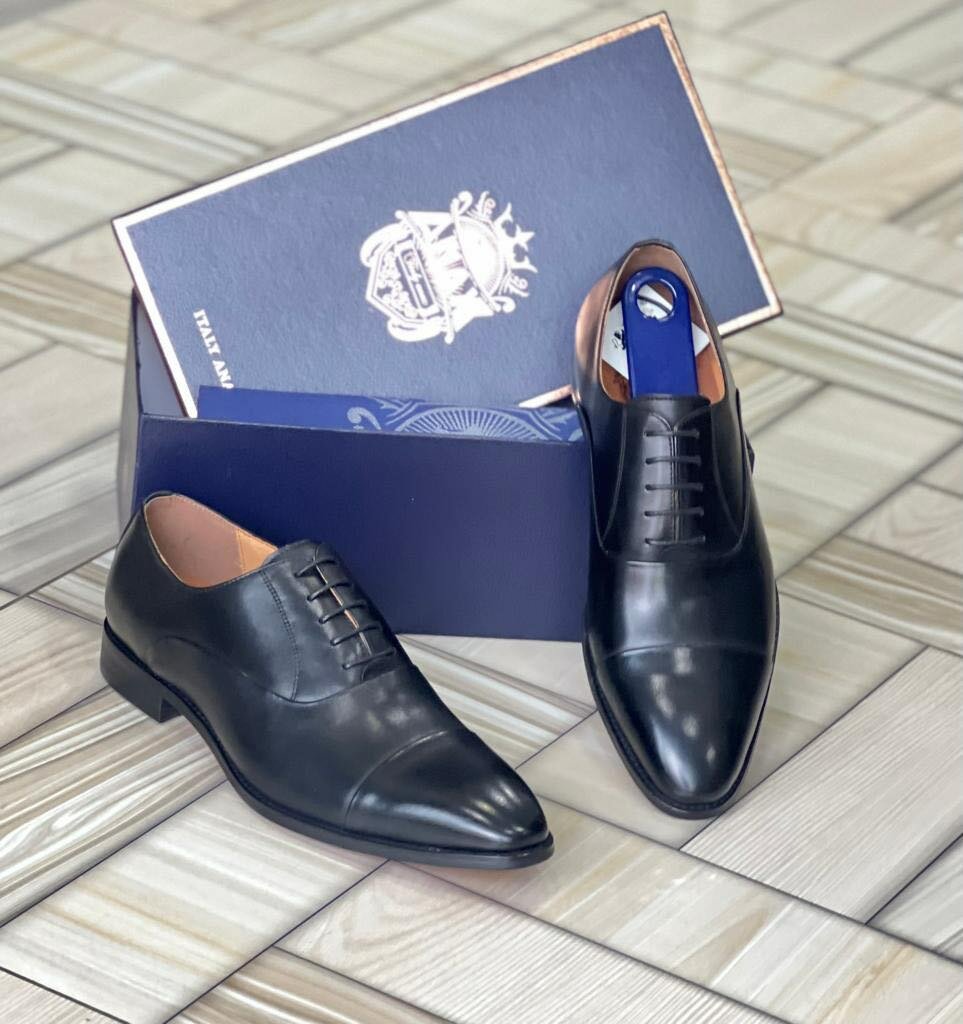EXECUTIVE SHOES