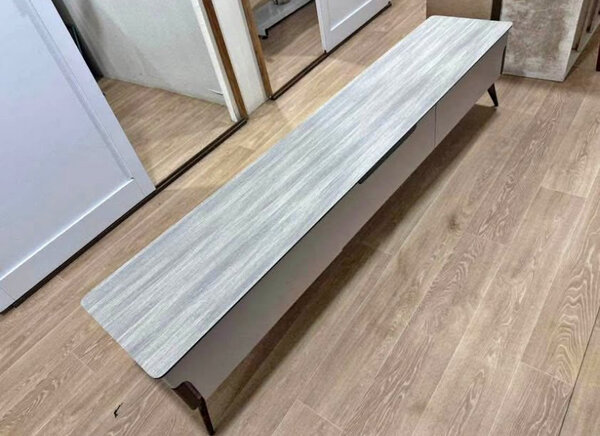 Banc de rangement en bois gris