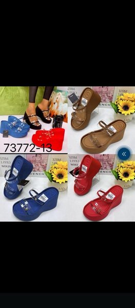 Sandales à talons chics