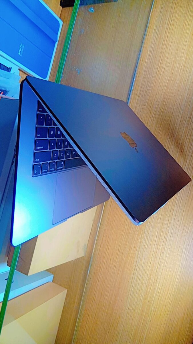 MacBook Air M3 2024 15"