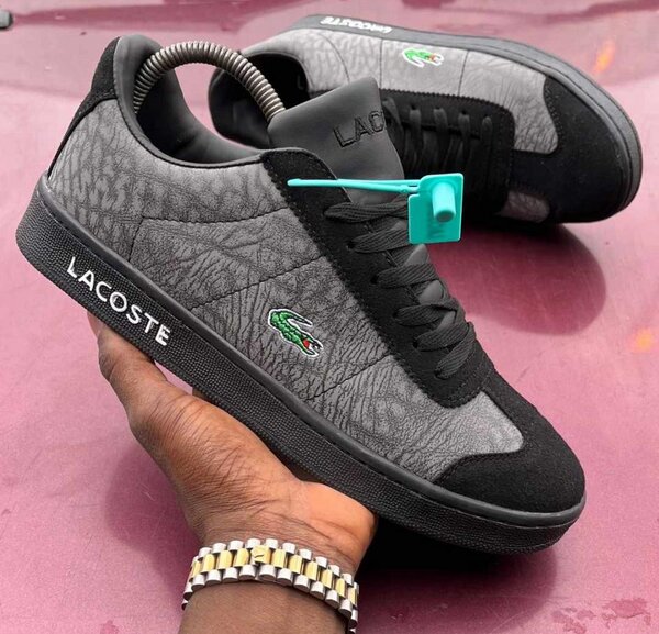 Chaussure Lacoste