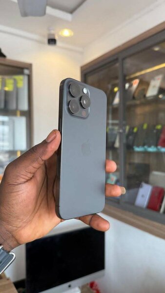 iPhone 15pro max  ️