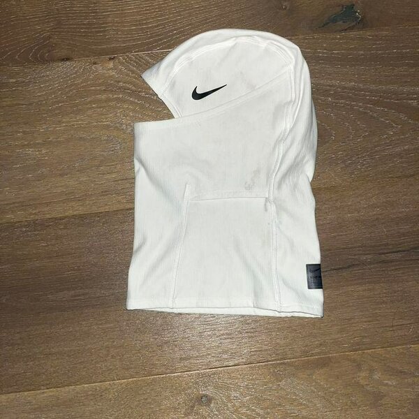 Nike Pro Therma-FIT Cagoule