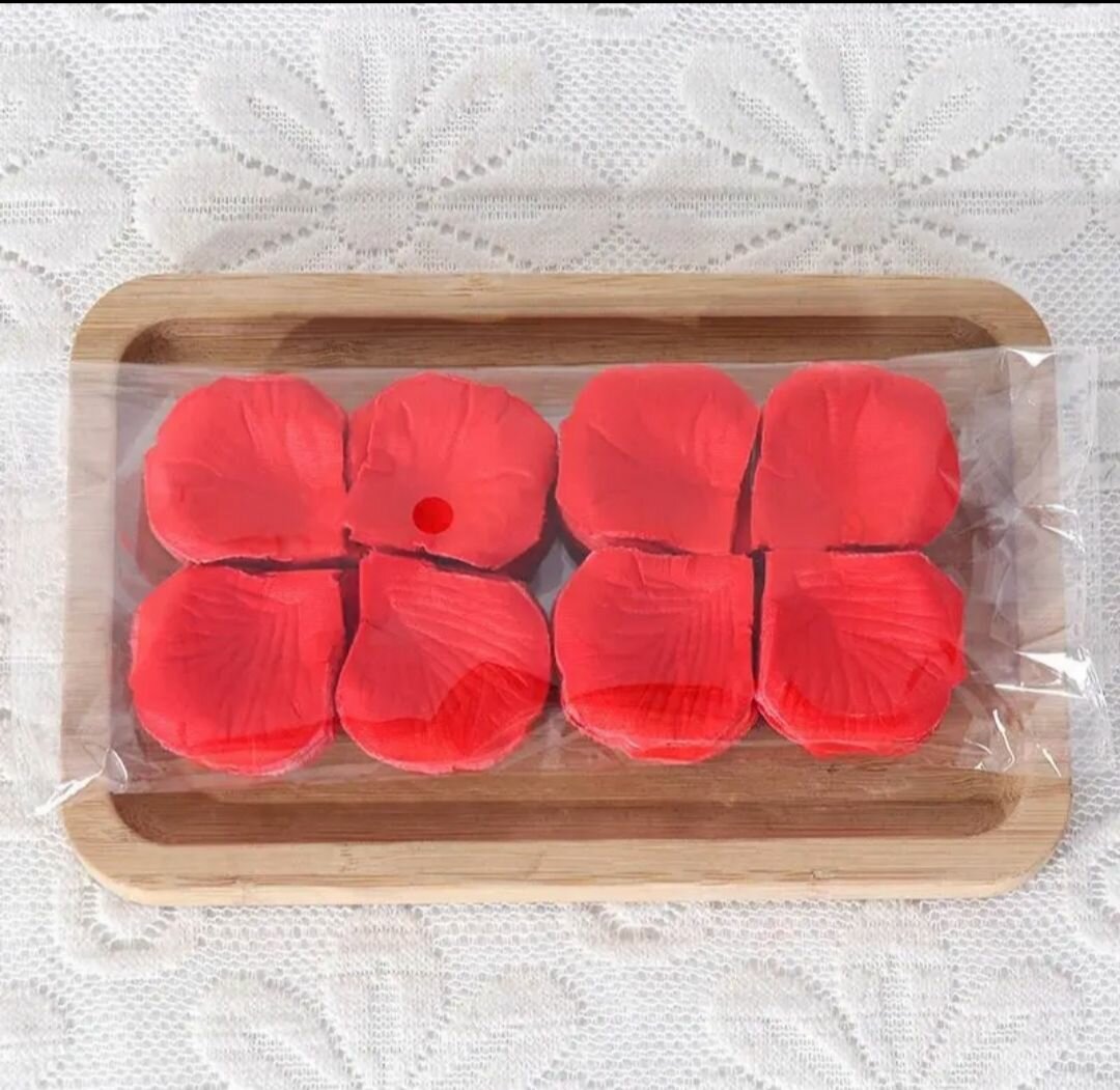 Pétales rouges lot de 100
