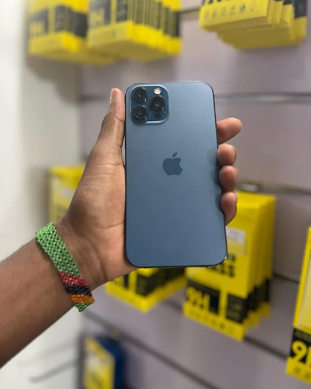 BRAND NEW IPHONE 🍏 pro 