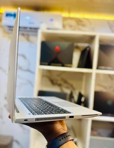 HP ELITEBOOK 840 G5