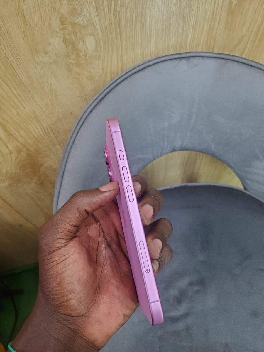 iPhone 16simple 100% santé