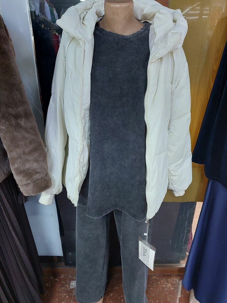 Футболка и штаны спортивные варёная