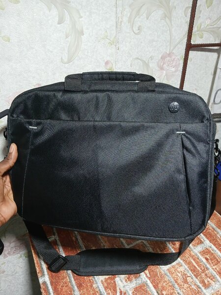Sacoche d'ordinateur HP noire