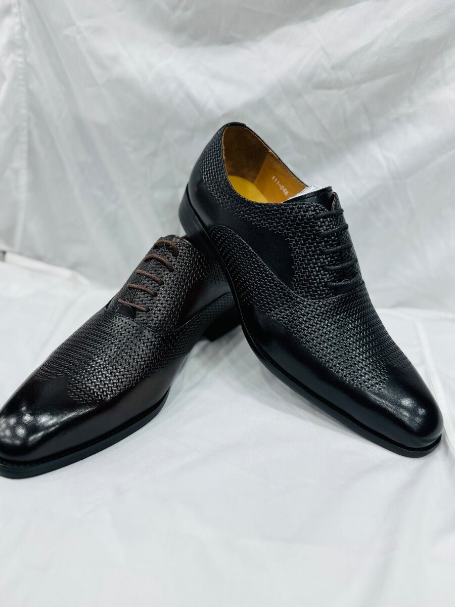 Chaussures habillées en cuir élégant