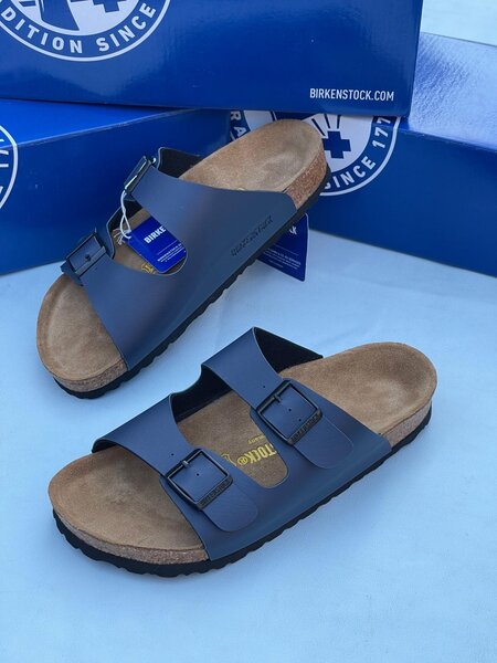BIRKENSTOCK