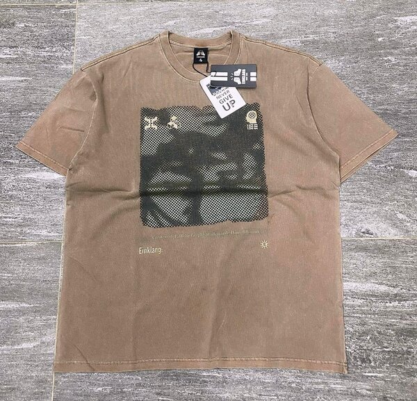 t - shirt imprimé homme marron