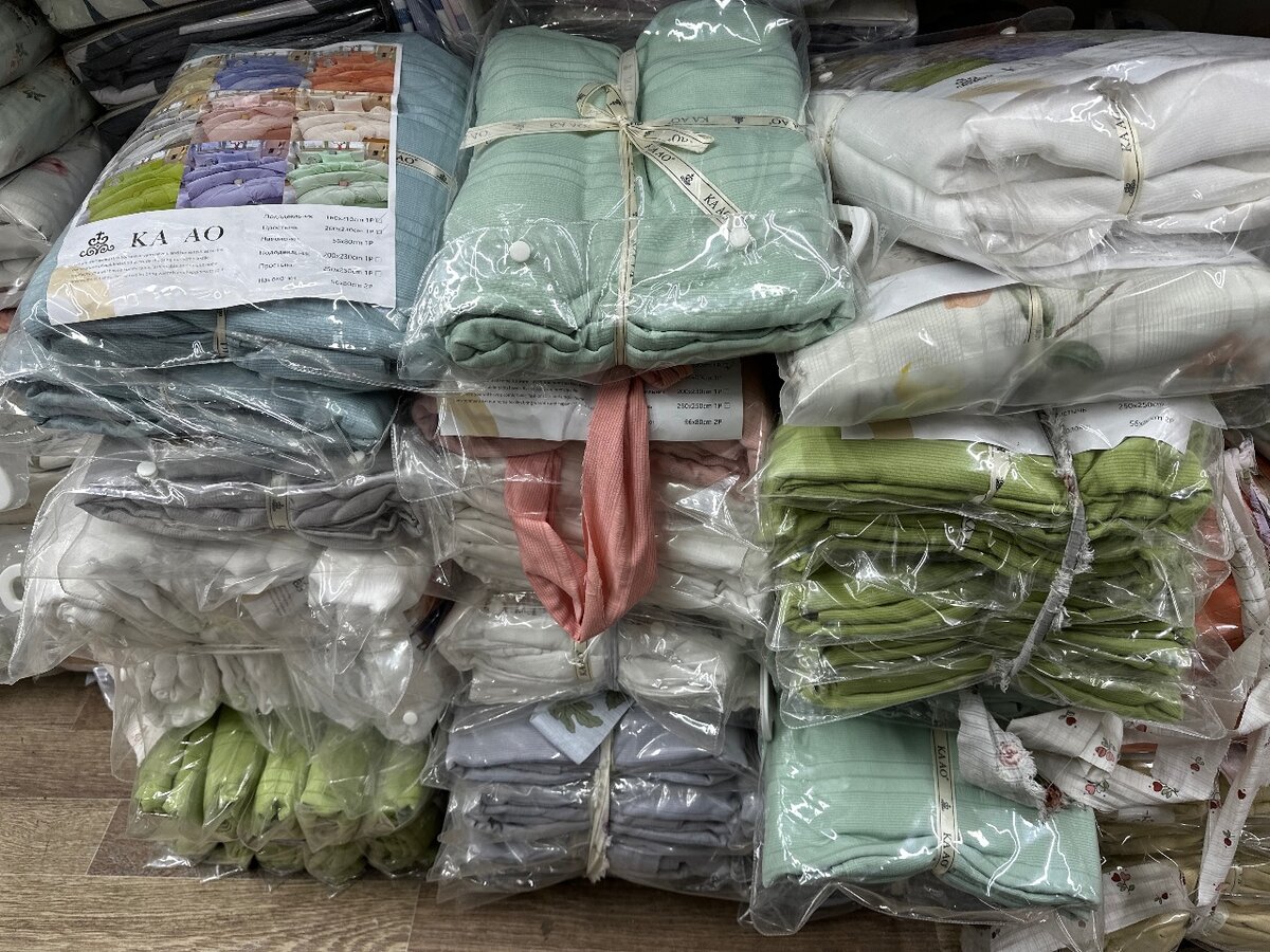 Постельное белье однотонные 1.5сп 2 сп