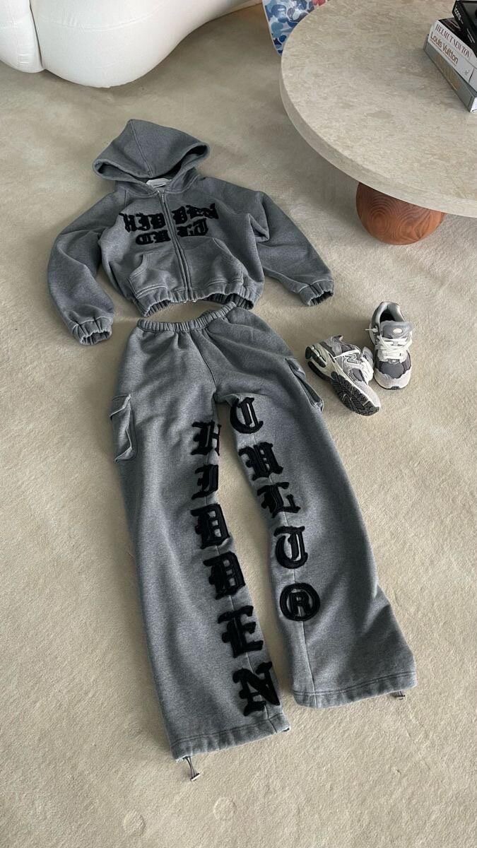 Cult tweed sweatsuit