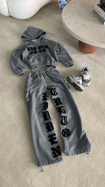 Cult tweed sweatsuit
