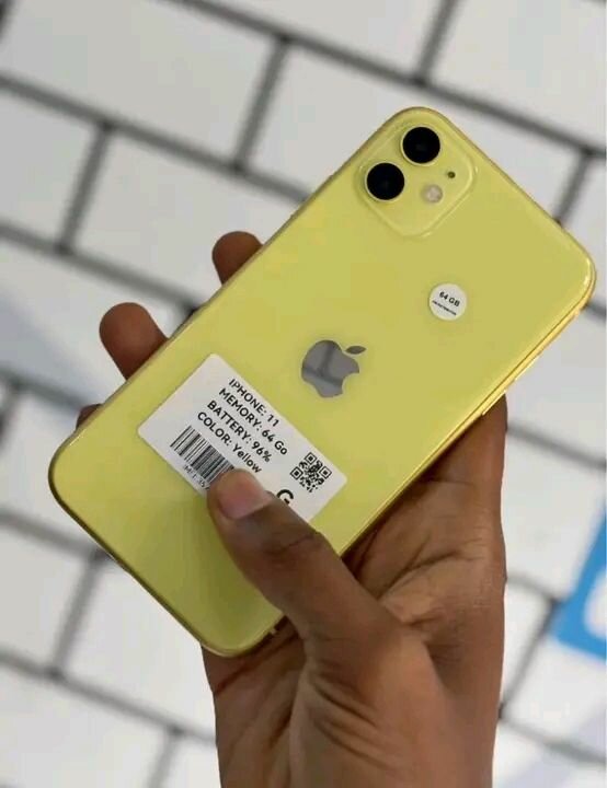 iPhone 11 Jaune 64Go