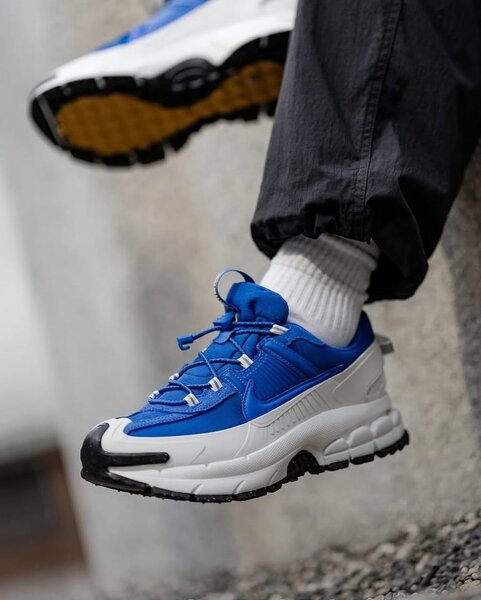 Baskets sport bleu et blanc