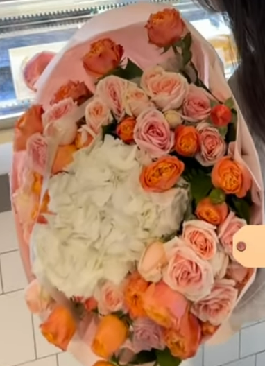 Эстетичные букеты для ваших дам и подруг 💗