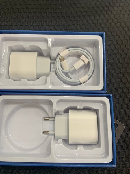 Chargeur Apple USB-C 20W