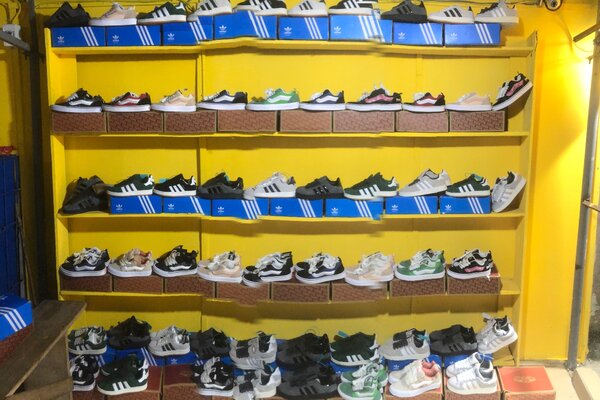 Adidas et Vans