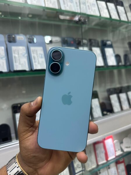 16 simple 128Go avec carton