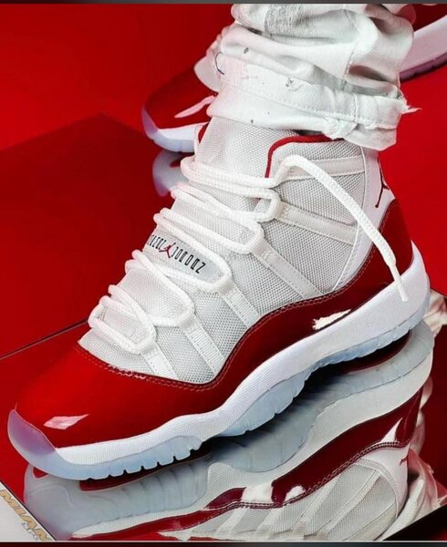 Baskets montantes rouges tendance