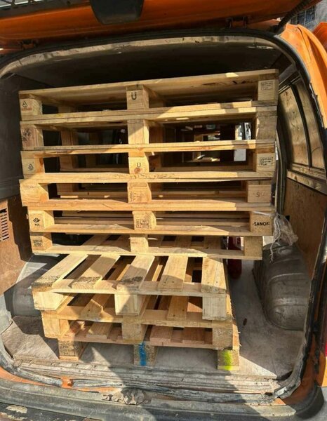 Palette en bois robuste