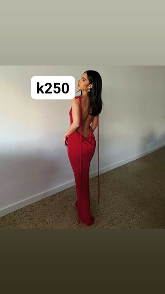 beautiful dress good quality