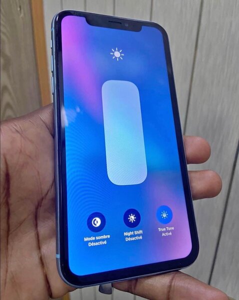 iPhone XR