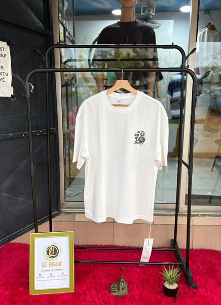 T-shirt graphique unique