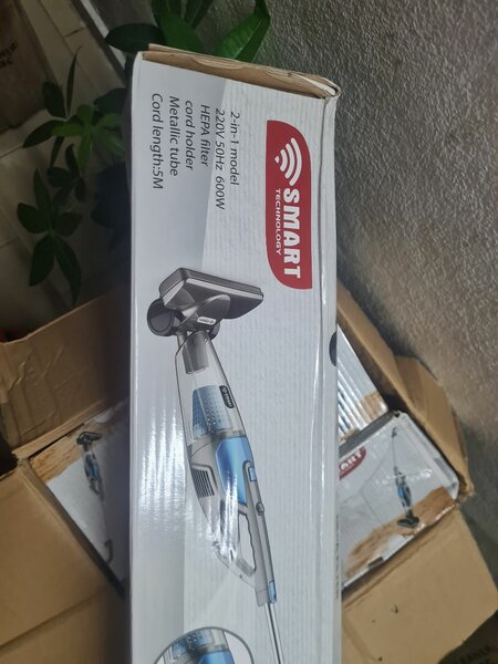 Aspirateur balai puissant 800W