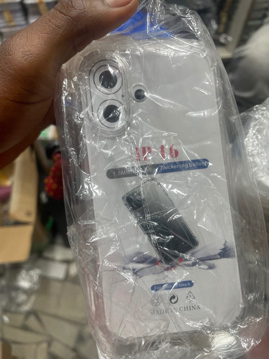 coque transparente iphone 16 simple / 16 plus