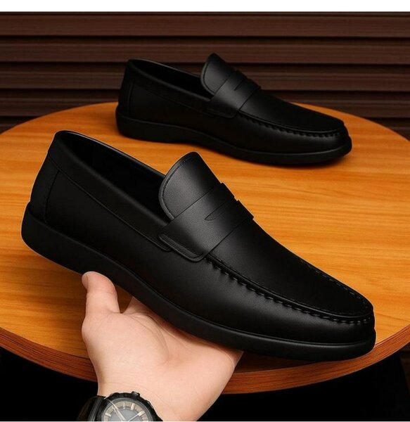 Mocassins en cuir noir élégants