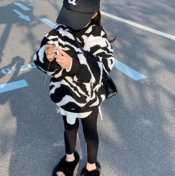 Тедди свитшоты в двух расцветках