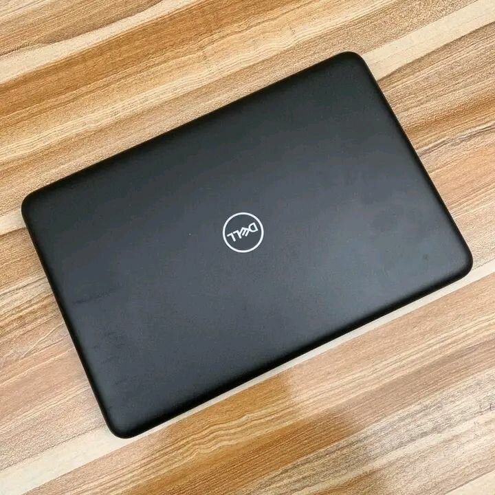 Ordinateur portable Dell compact