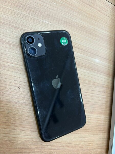 iPhone 11 simple 128Go état