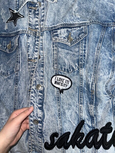 Джинсовая куртка