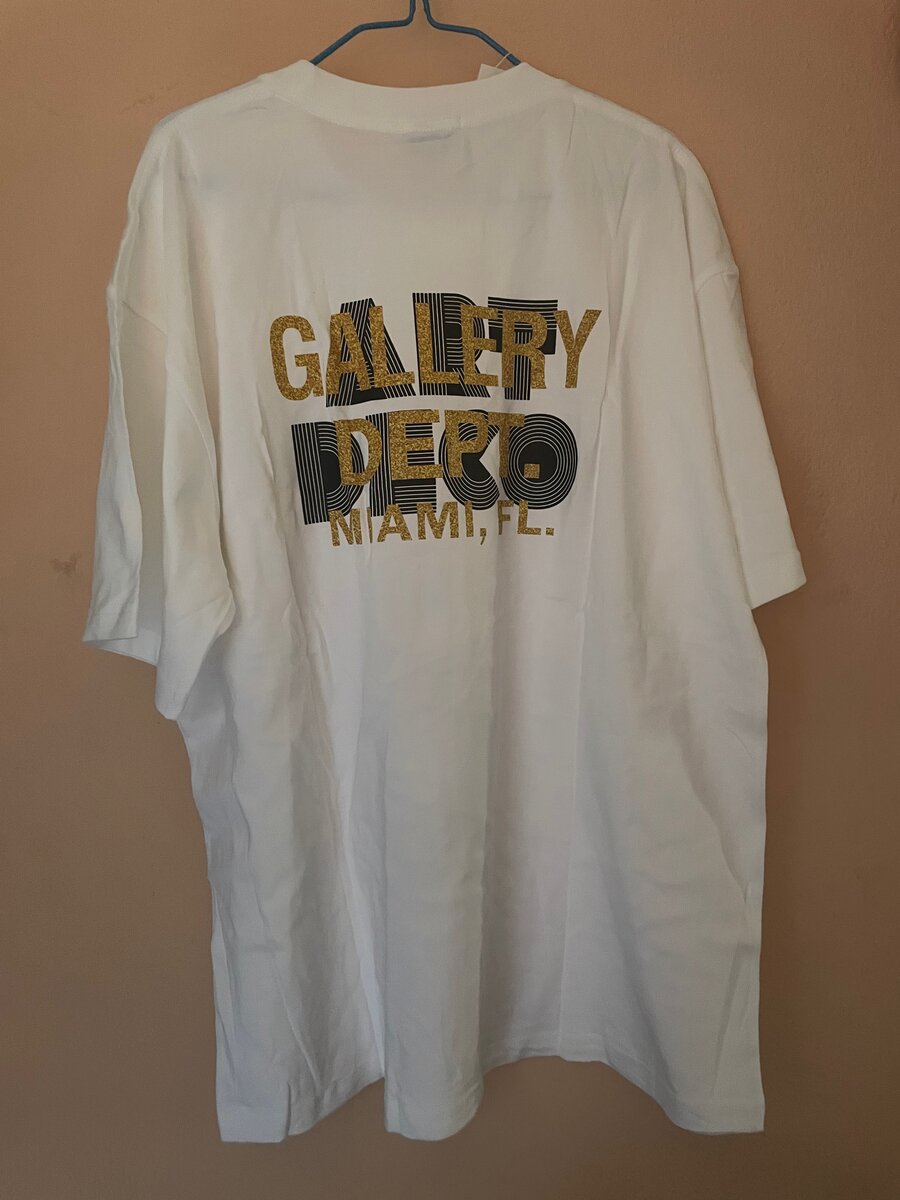 T-shirt blanc Art Deco